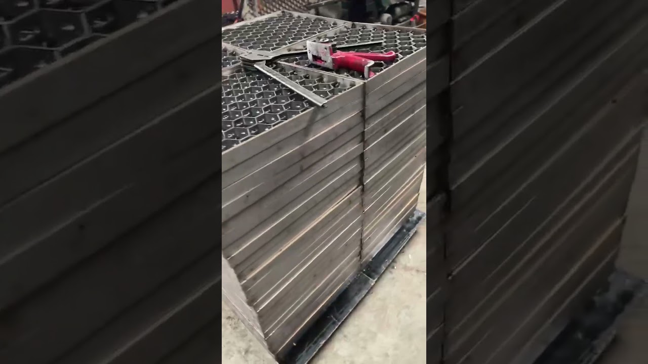 REFRACTORY HEXMESH PACKING