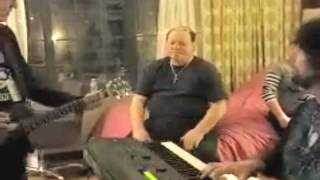 Mark Stein [Vanilla Fudge] & Harley Fine [Ten Ton Truckers, Tuff Darts hotel roon jam