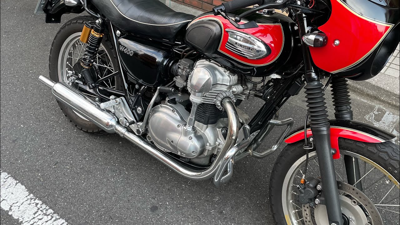 コワースバックステップ W400 W650 ノーマル比較 - YouTube