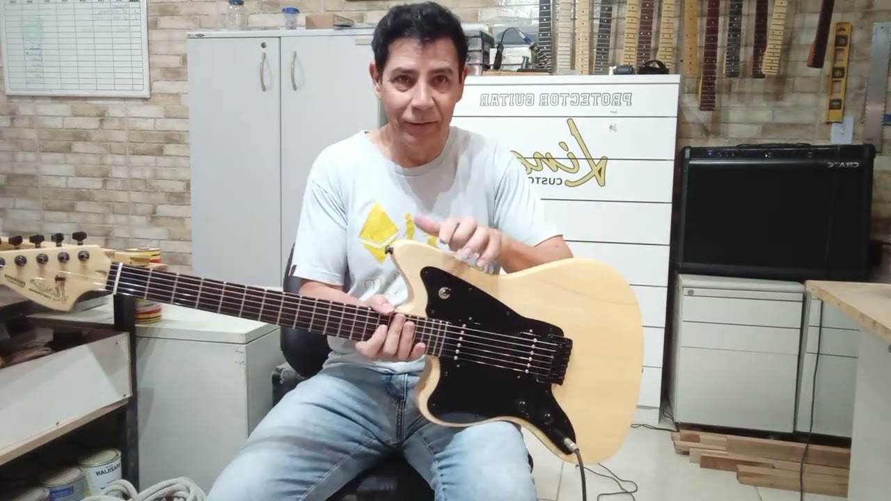 JAZZMASTER CUSTOM OPEN POROS da LINE LUTHIER CUSTOM SHOP entregue MAIK 