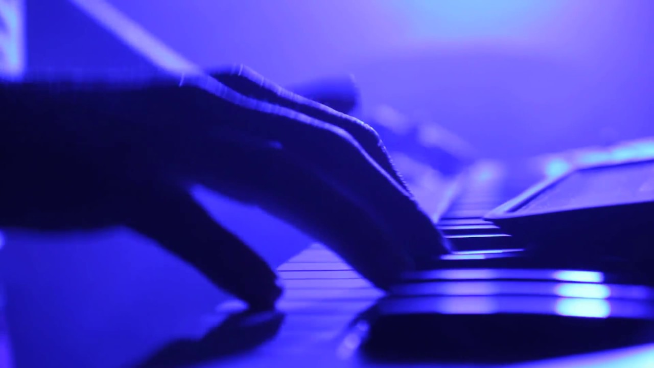 Cabaret Contemporain - Minikick (Live) @ Machine du Moulin Rouge, Paris