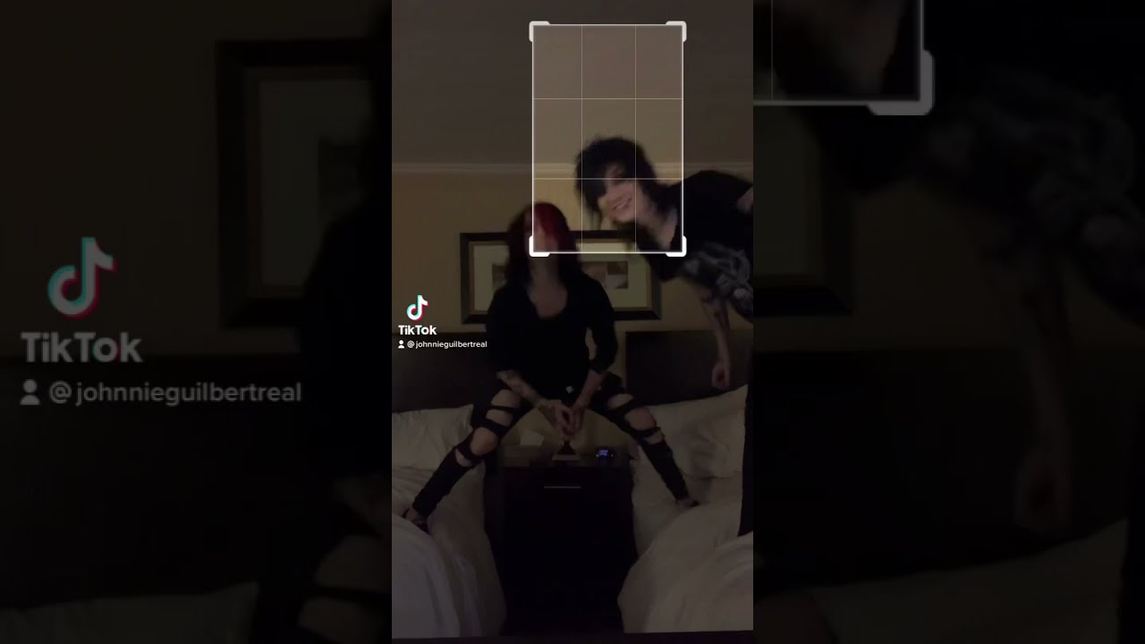 All my friends are dead Out now!