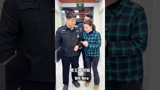 manager's theft was exposed🤯😧mini wood toy~woodworking art skills \\ hand~ #gamtng #ronaldo #shorts