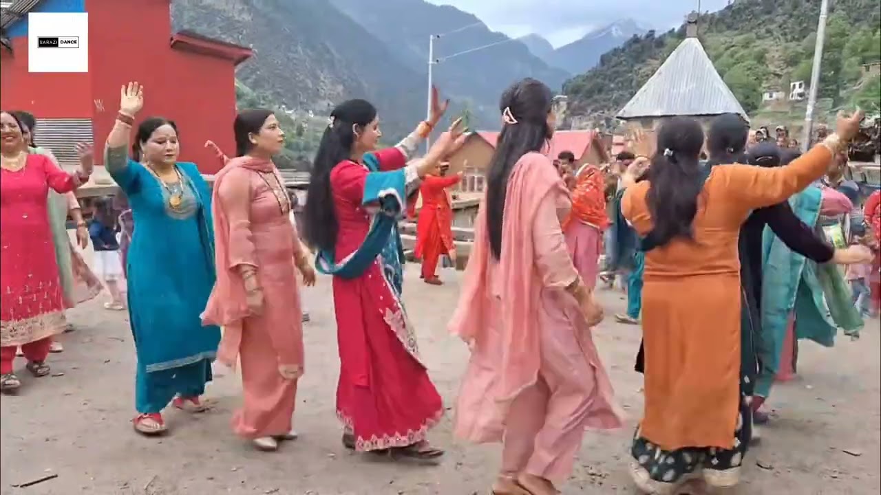 Paddari local Dance on Dhol | Pahadi Dance Marriage Dance video