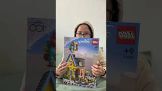 Building Lego Disney Up House Part1