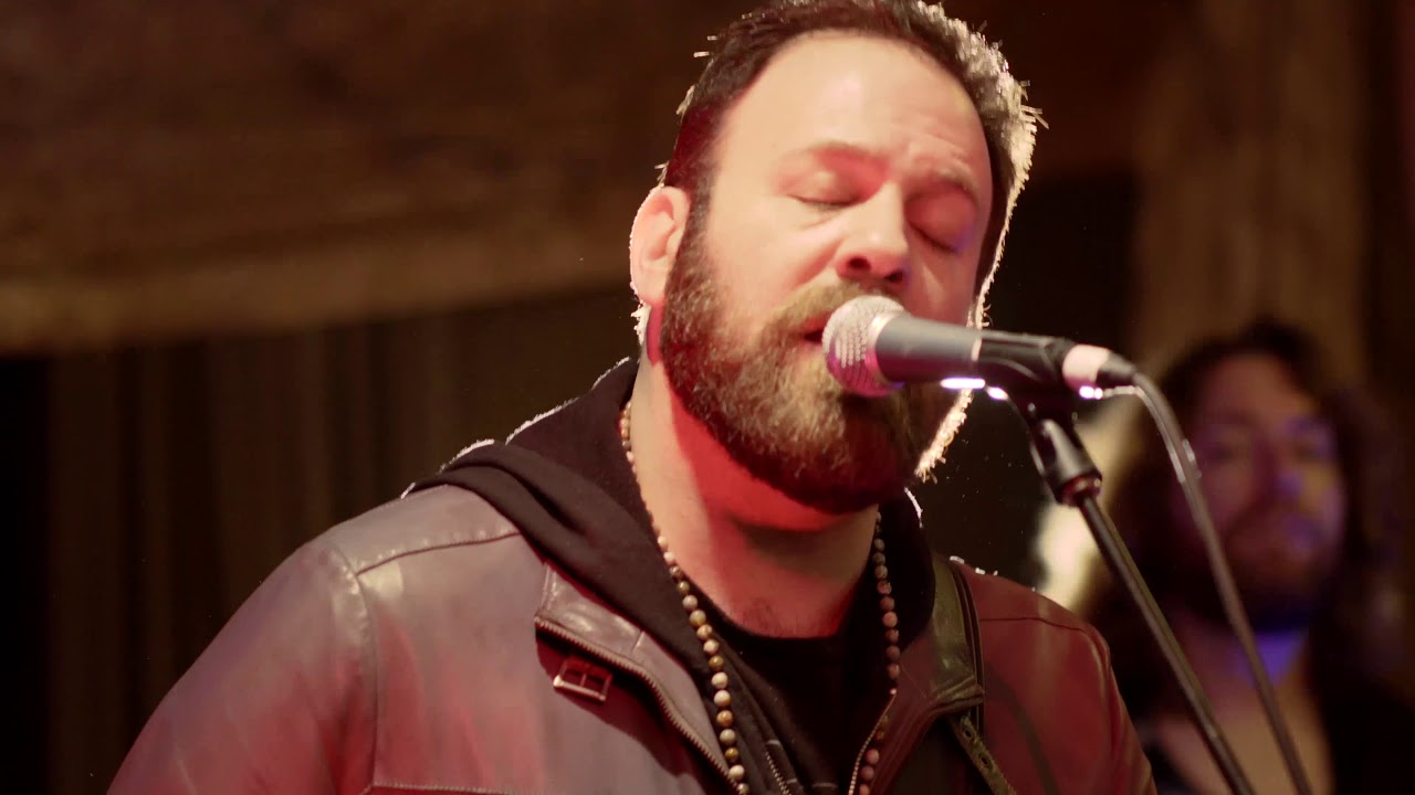 Cris Jacobs- "Buffalo Girl" (Live at the Purple Building)