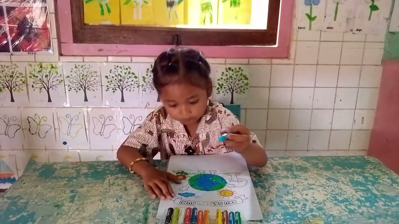 LOMBA MEWARNAI KB CHARITAS 100 TH FCh DI INDONESIA .