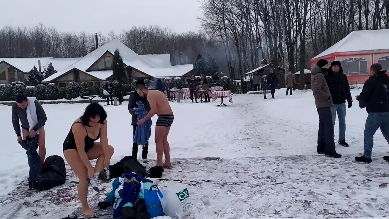 Купання в ополонці при -20С, таке не кожен зможе повторити Ice swimming Ukraine