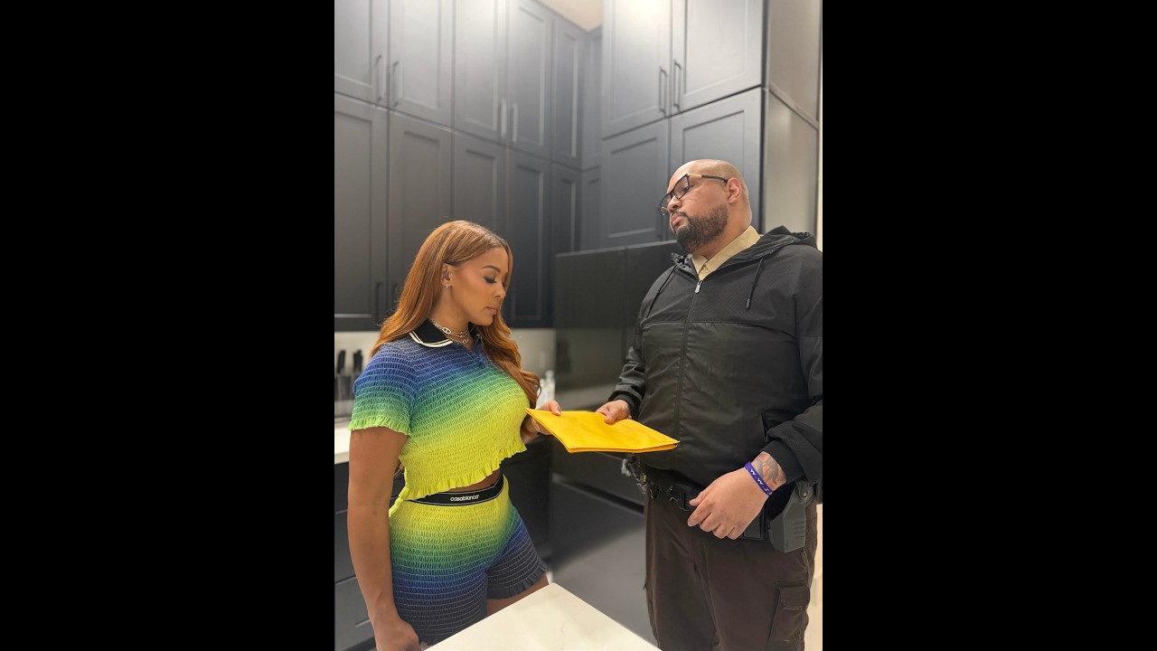 Когда Лорен получает результаты проверки биографии Дэна!