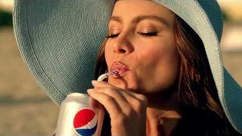 David Beckham Sofia Vergara Diet Pepsi Beach Twitter