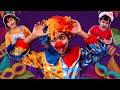 Funny clown i little poppy tales kids songs and nursey rhymes