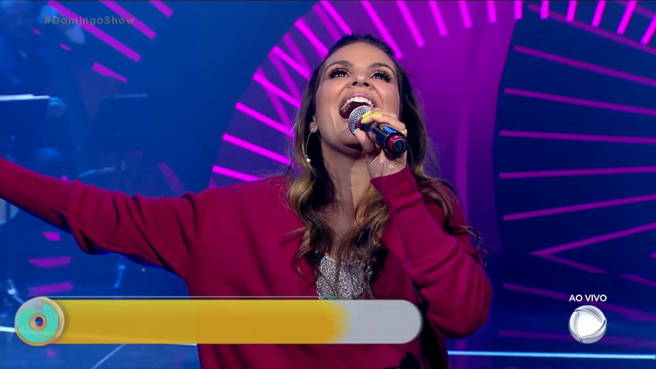 Aline Barros canta “Autor da Vida” no Domingo Show YouTube