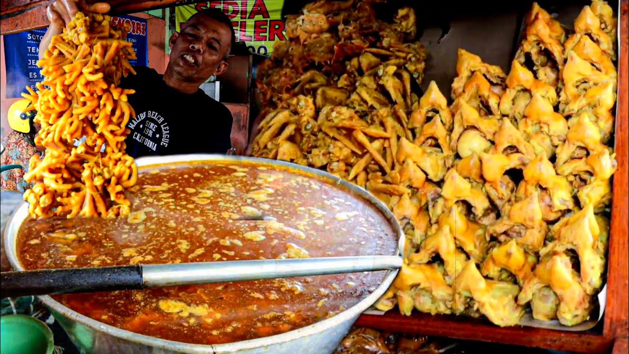 CAK BONENG INI JUALAN SOTO SEHARI HABIS 70 EKOR AYAM?? PORSINYA NGAWUR BIAR CEPAT HABIS KATANYA