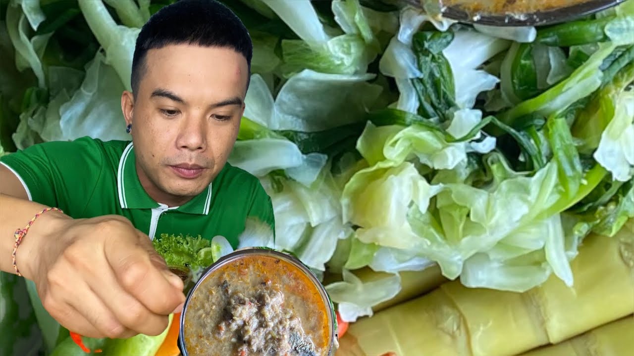 ป่นปลาทูแมงดา ผักสดกรอบๆ