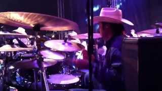 Video thumbnail of "Coqueta ! Intocable en vivo !  Grito independencia Macroplaza mty 2013 by drummer4alls"
