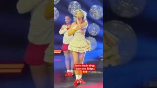 Shirin David Singt Stern Des Sdens  fcbayern meisterfeier 