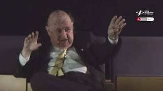 Play video: Josep Maria Cadena - Memòria Oral del Periodisme Català