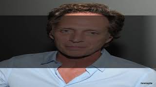 BIOGRAPHY OF WILLIAM FICHTNER