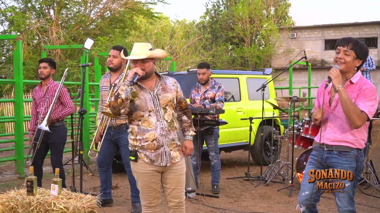 Casquillos De Mi Cuerno - El Compa Piry y Sus Imponentes - Sonando Macizo En Vivo 2025