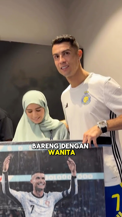 Ronaldo selalu menghargai karya fansnya😄