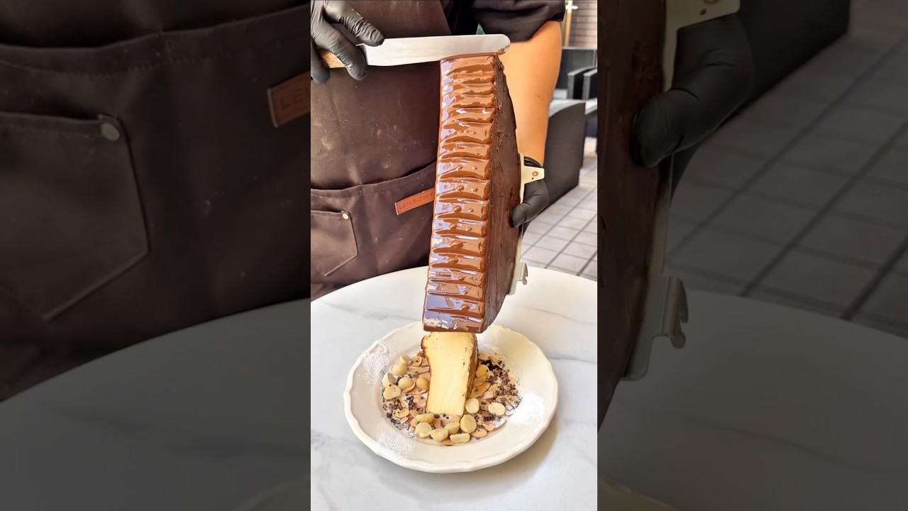 ラクレットチョコを豪快にかけるバスクチーズケーキ🍫