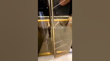 Tủ quần áo cánh kính sử dụng bản lề âm trên dưới