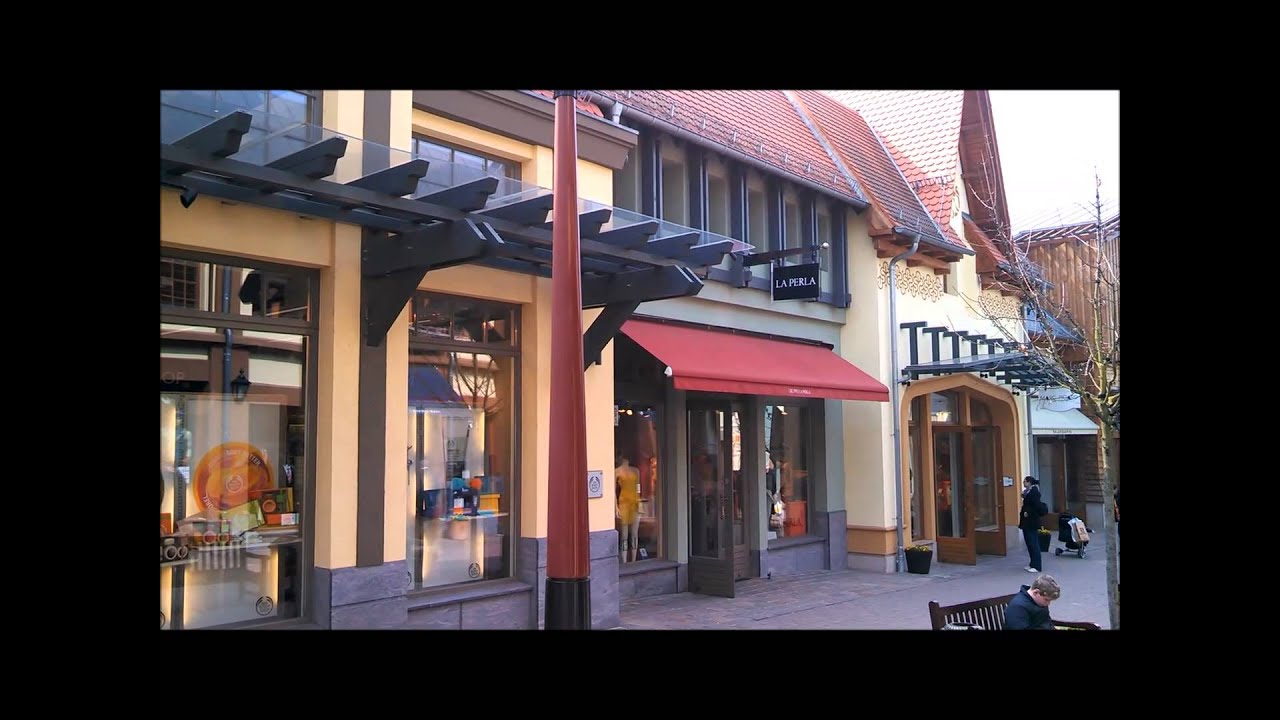 Ein kurzer Besuch im Outlet-Store Wertheim-Village - YouTube