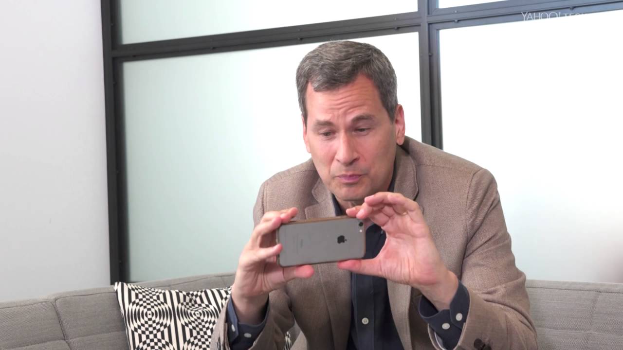 Take sharp pictures in low light