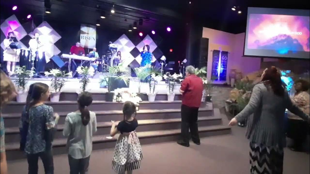 CROSSROADS OF LIFE CHURCH BINGHAMTON NY. APRIL 17 2022 WE LOVE AND