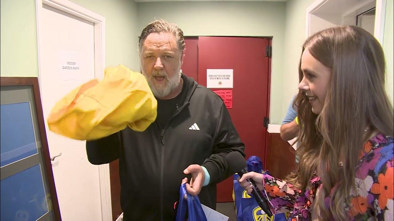 Exclusive russell crowe comes to leeds interview with amelia beckett