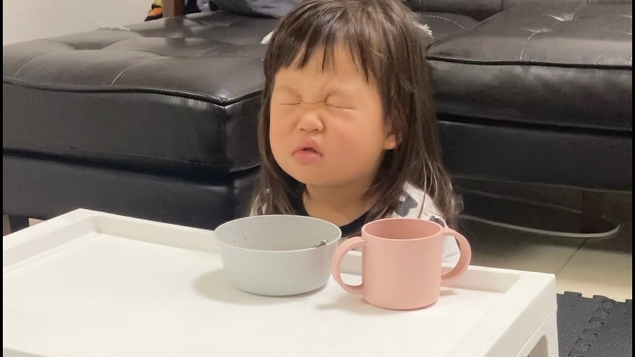 【チック症？】2歳娘のまばたきについて【パイパイマン】