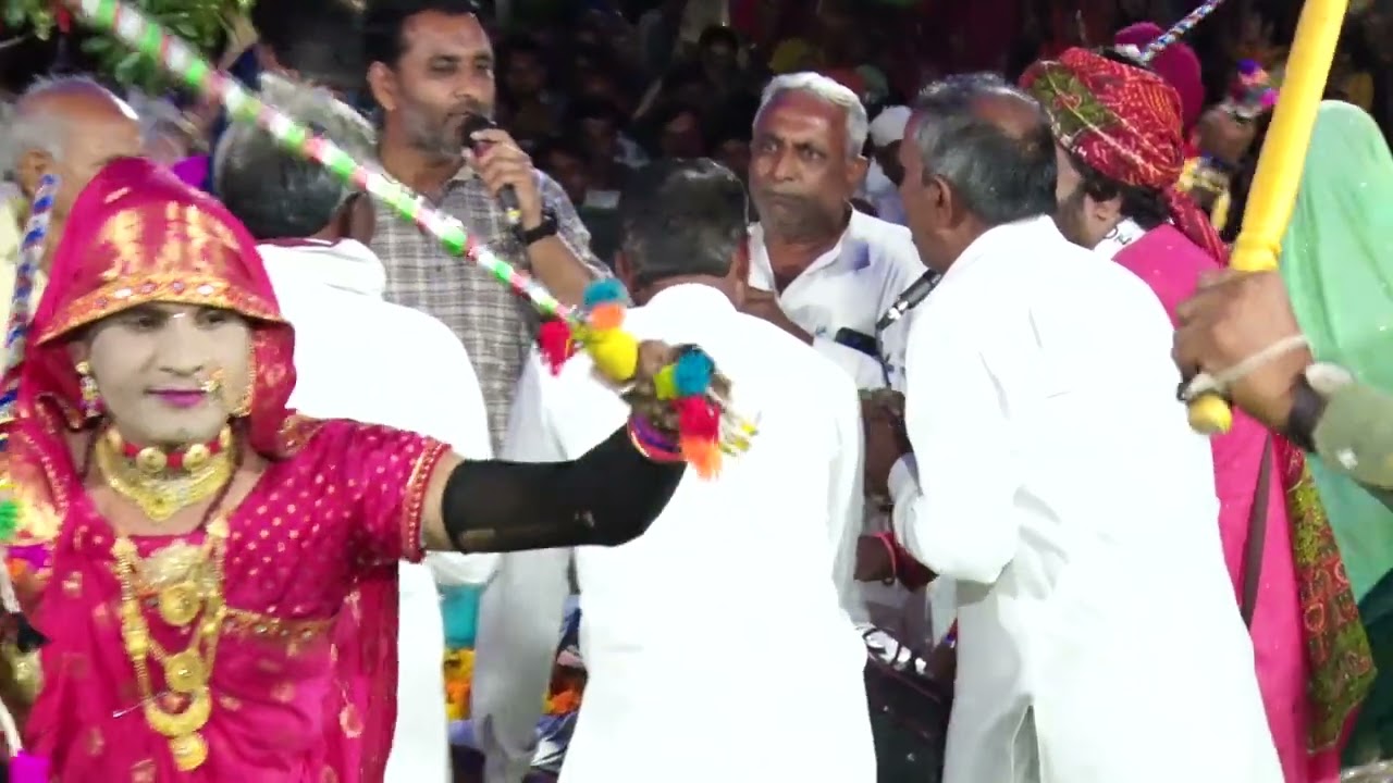 श्रीराम गैर मंडल ग्राम मोहाई जागीर गायक अनूप यादव छोटी हरदा की प्रस्तुति