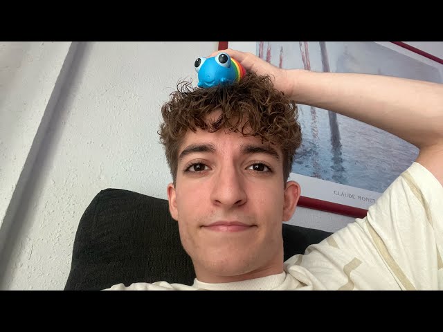 ASMR Sonidos cosquillosos con un simple gusanito 🐛