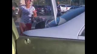 Parking Predicament Disagreement || ViralHog