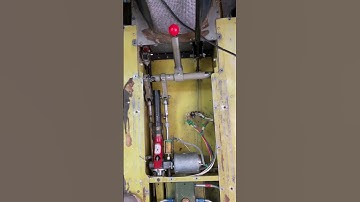 PA-24-250 Piper Comanche gear extension post jackscrew service with grease from Matt Kurke’s recipe