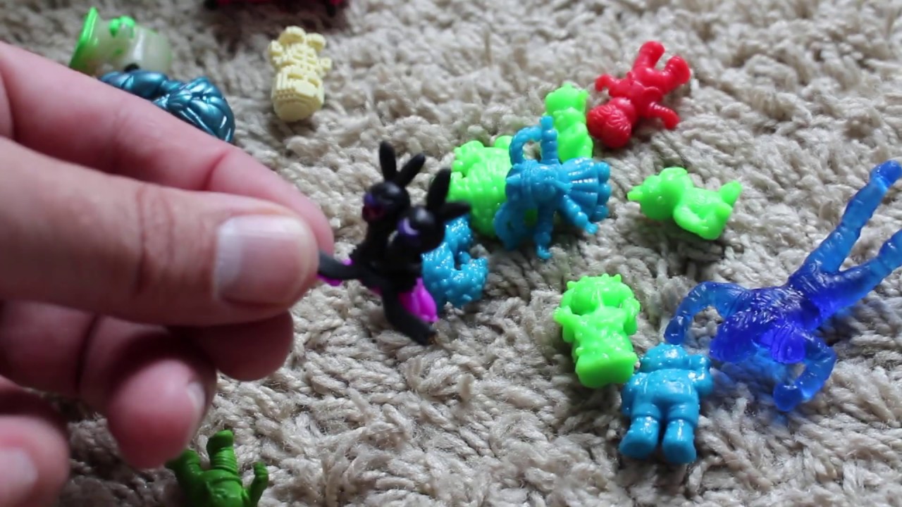 Video Nasteez RAWHEAD REX Monochromatic Minifigure PLUS MORE