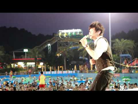 JJ Lin 林俊傑 - 小酒窩 (國粵部份) @ 廣州長隆雪碧見面會