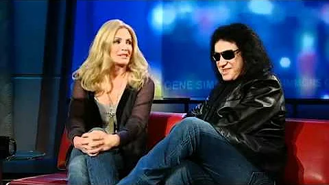 Gene Simmons and Shannon Tweed comment on their "o...