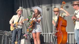 Dollar Bill Bar - Sierra Ferrell - DelFest 2023