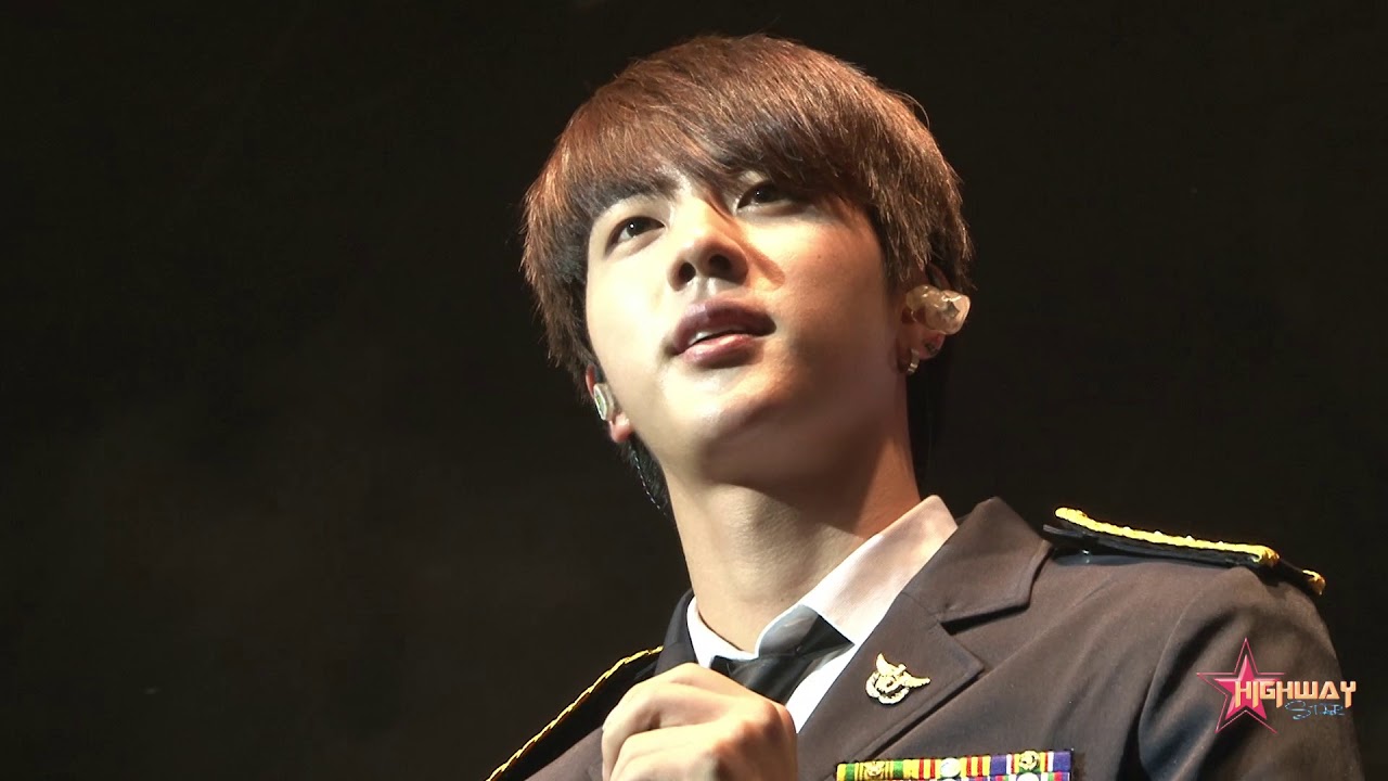 2015 BTS LIVE TRILOGY 'Episode II. The Red Bullet' @ São Paulo - Apresentação (3/5)