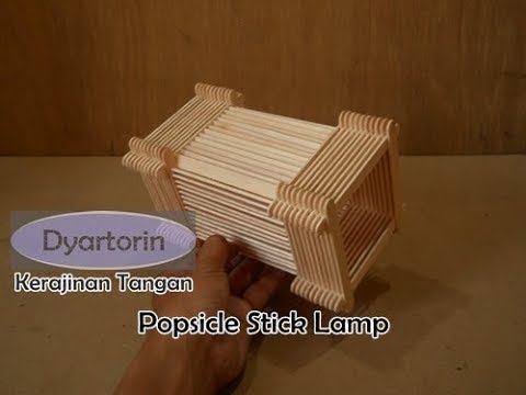 Lampu meja dari stik es krim buatan sendiri Kreasi unik 