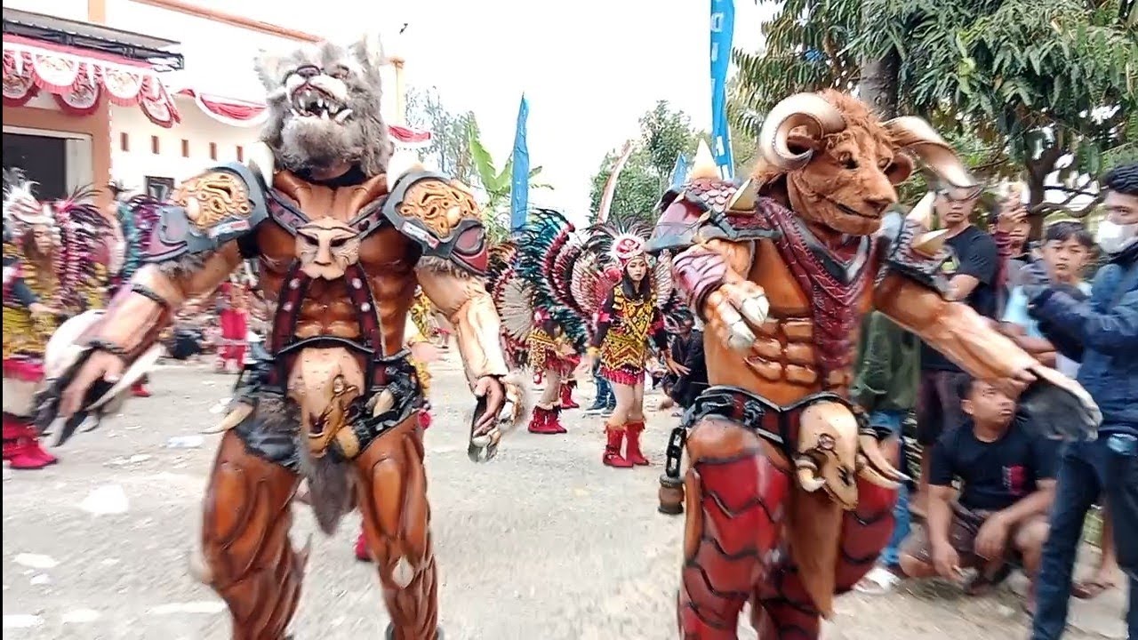 Karnaval Jarak Wonosalam Jombang