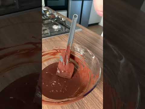 Video: Riesci a temperare il cioccolato non temperato?