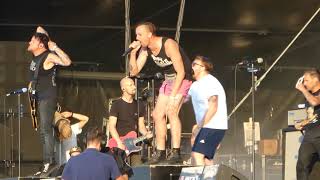 Donots feat Antilopen Gang - Kaputt - Live @ Highfield Festival 18.08.2018