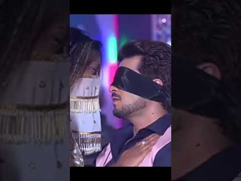 اروهي تقوم باغراء ديب عشان تستفز تارا و تنتقم منها عن طريق ديب من مسلسل حب خادع