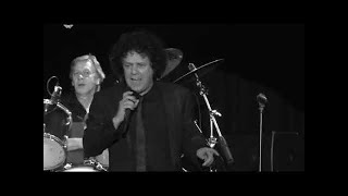 Video thumbnail of "Leo Sayer - More Than I Can Say (Live in Sydney 2009)"