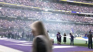 Vikings honor legends coached by Bud Grant at home opener