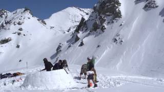 How To Build An Igloo - Timelapse