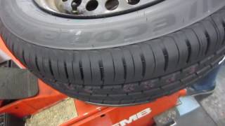 タイヤ交換　エコピアNH100C　ティーダ　185/65R15　【八王子】