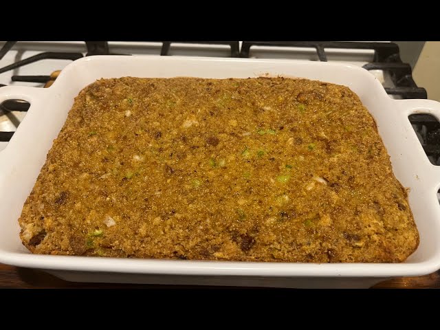 Southern Cornbread Dressing - SmartyPantsKitchen